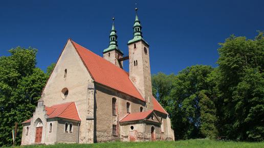 Stolec kościół
