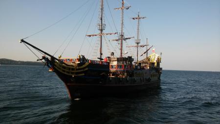 Rejsy statkiem Pirat w Sopocie - zdjęcie