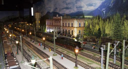 Makieta kolejowa Semafor w Tarnowskich Górach - zdjęcie