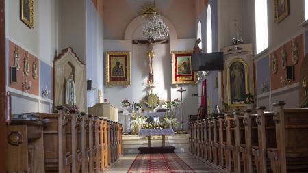 Kościół w Choroniu - zdjęcie