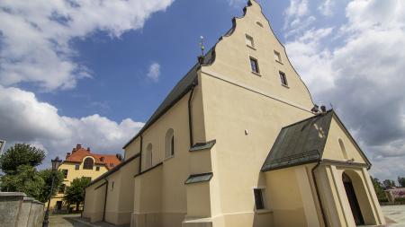 Kościół Św. Michała Archanioła w Polkowicach - zdjęcie