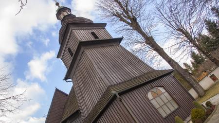 Drewniany kościół w Barwałdzie Dolnym - zdjęcie