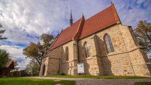 Kościół Św. Małgorzaty w Dębnie - zdjęcie
