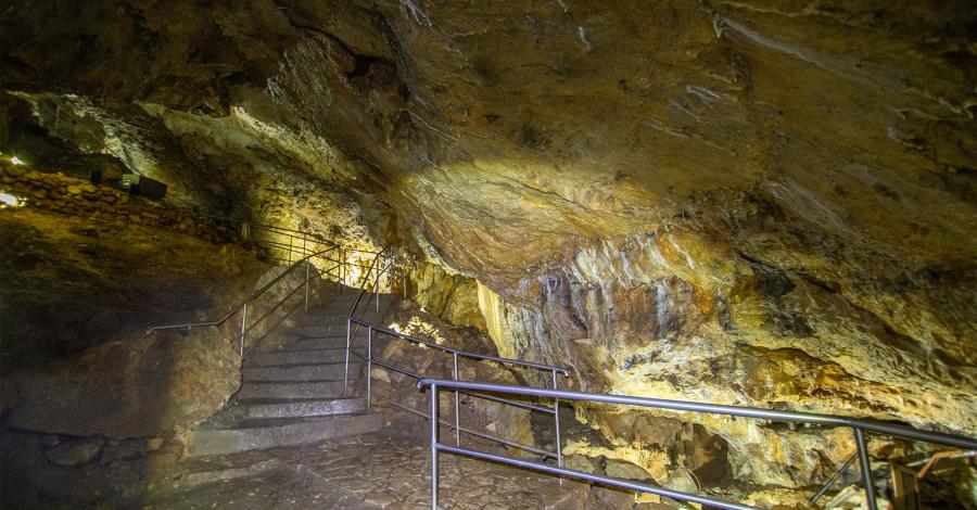 Jaskinia Głęboka na Jurze - zdjęcie