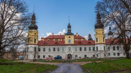 Pałac w Żyrowej - zdjęcie