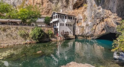 Blagaj – klasztor derwiszów, turkusowe źródło Buny i widokowa twierdza - zdjęcie