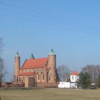 Brochów- kościół obronny, Monika Rode