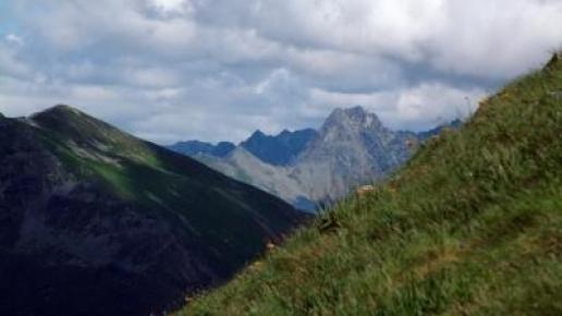 Świnica w Tatrach widziana z Błyszcza, Midorihato