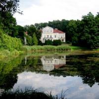 Złoty Potok - pałac i Staw Irydion