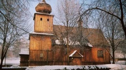drewniany kościółek w skansenie pod Lipowcem, Katarzyna Jamrozik