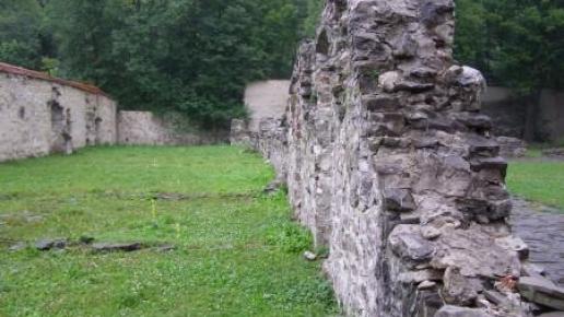 Ruiny w Czerwonym Klasztorze 1, Grzegorz Binkiewicz