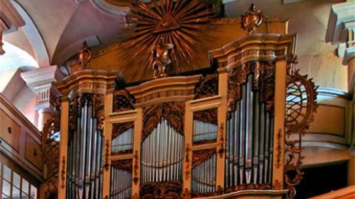 Świebodzice - organy w kościele Św. Piotra i Pawła