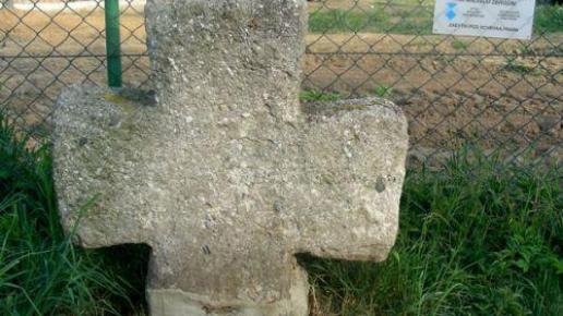 Świebodzice - średniowieczny krzyż pokutny