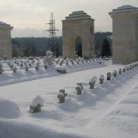 Cmentarz Orląt-groby poległych żołnierzy, karolina tomaszewska