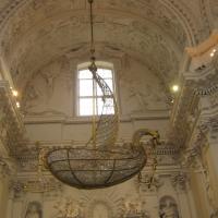  żyrandol w kształcie łodzi Piotrowej wewnątrz kościoła na Antokolu,, Sylwia Sienkiewicz