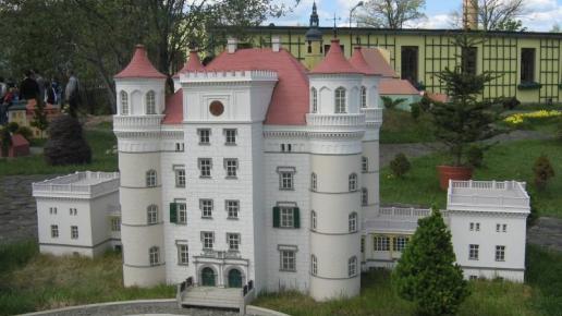 , MARTUSIA I ADAŚ
