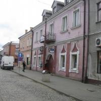 Rynek w Dukli, Alek