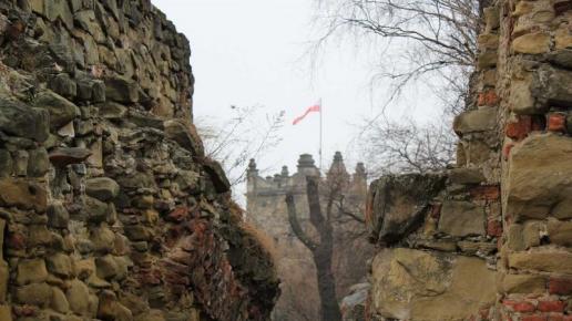 Ruiny zamku, Adam Prończuk
