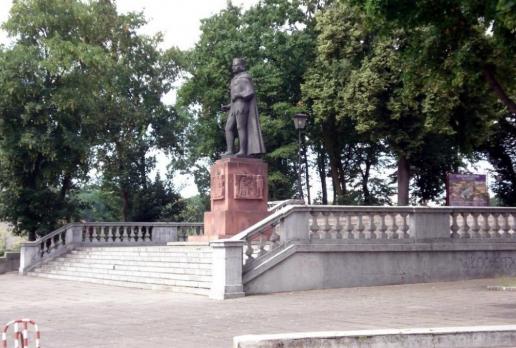 Pomnik Bolesława Chrobrego, Zbyszek Mat