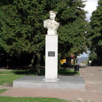Władysławowo – Wielgô Wies - pomnik Antoniego Abrahama, Zbyszek Mat