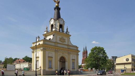 Brama Pałacu Branickich, Marta Popławska