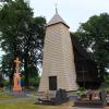 Drewniany kościół w Zacharzowicach