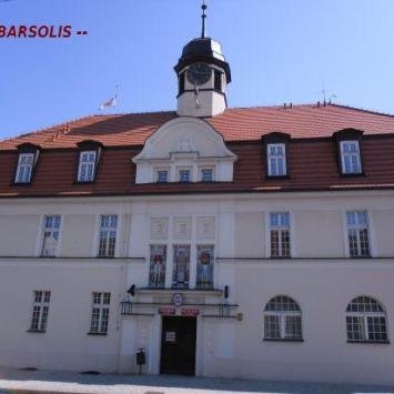 Kornik- ratusz , Barsolis Karol Turysta Kulturowy