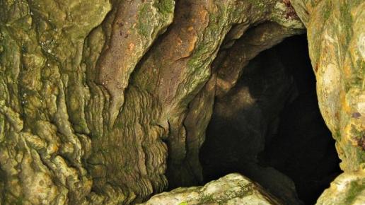 jaskinia w Sokolich Górach