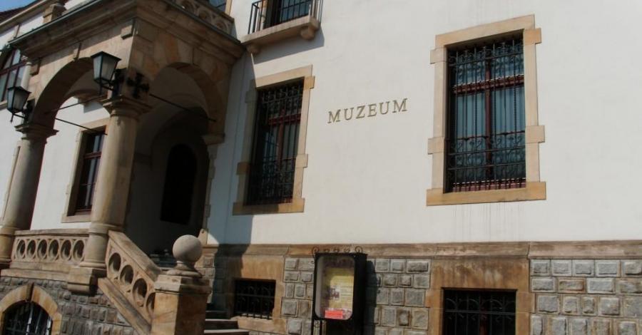 Muzeum w ratuszu - Ziębice - zdjęcie