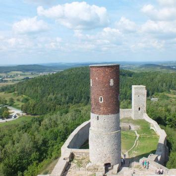 Chęciny, sisija