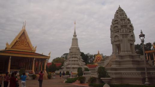 Srebrna Pagoda, Tadeusz Walkowicz