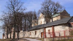 Klasztor w Mstowie - zdjęcie