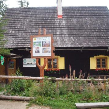 Muzeum Turystyki Górskiej, Tadeusz Walkowicz