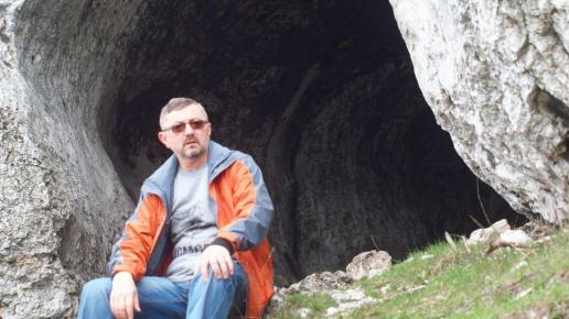 Jaskinia na Górze Zborów, Tadeusz Walkowicz