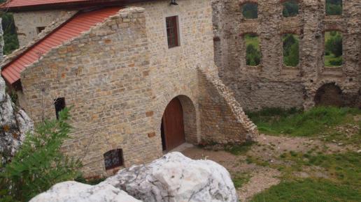 Ruiny, Tadeusz Walkowicz