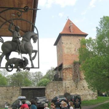 Chudów- oberża pod św.Jerzym i Zamek, Danuta