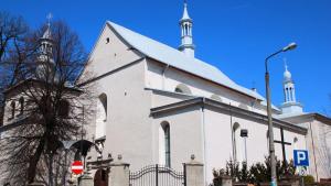 Kościół w Wolbromiu - zdjęcie