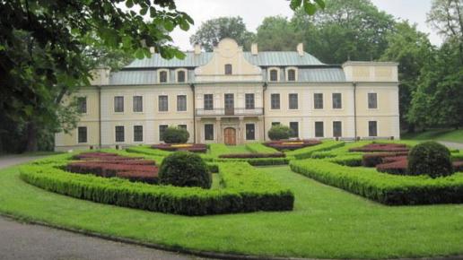 Pałac Mieroszewskich w którym mieści sie Muzeum Zagłębia w Będzinie, Roman Świątkowski