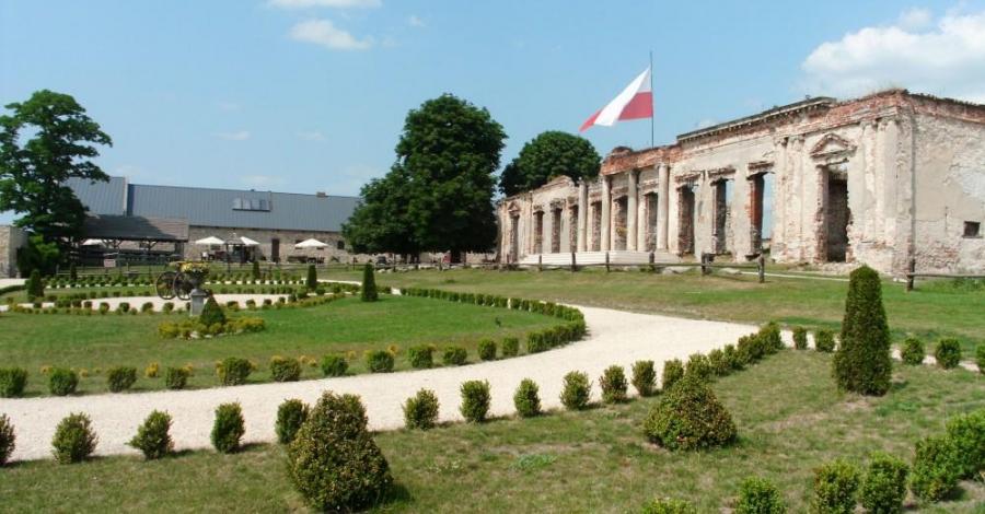 Pałac w Sobkowie - zdjęcie