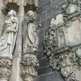 portale z postaciami świętych wykonanymi z piaskowca, Danuta