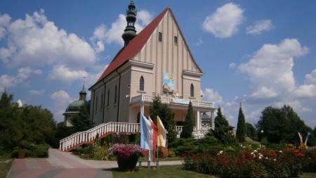 Sanktuarium Pani Świętokrzyskiej w Kałkowie - zdjęcie