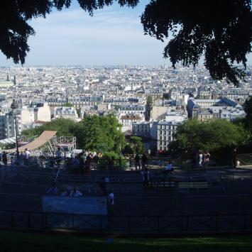 widok spod bazyliki sacre Coeur na Paryż, Danusia