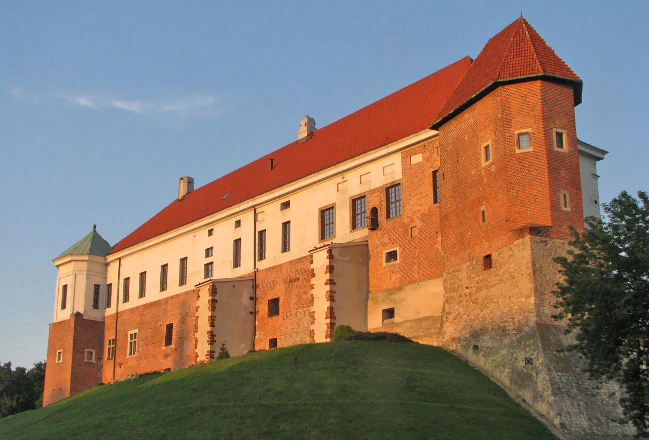zamek-w-sandomierzu-polskie-szlaki