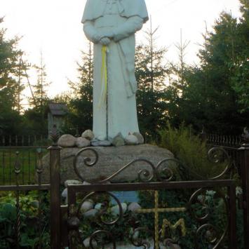 pomnik Jana Pawła II, Katarzyna Jamrozik
