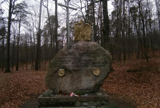 Obelisk poświęcony pamięci żółnierzy powstania listopadowego, Danusia