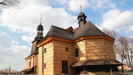 Drewniany kościół w Koszęcinie - zdjęcie