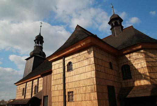 Drewniany kościół w Koszęcinie