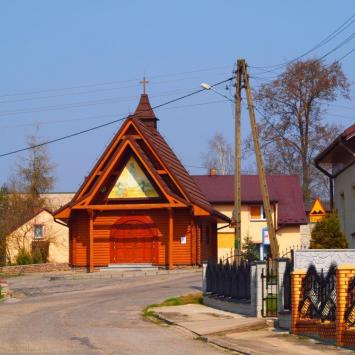Kapliczka w Niwiskach Dolnych, Tadeusz Walkowicz