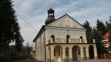 Kościół w Prałkowcach - zdjęcie