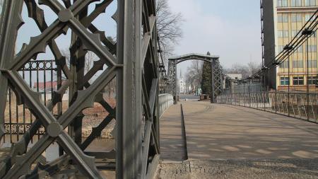 Most wiszący w Ozimku - zdjęcie